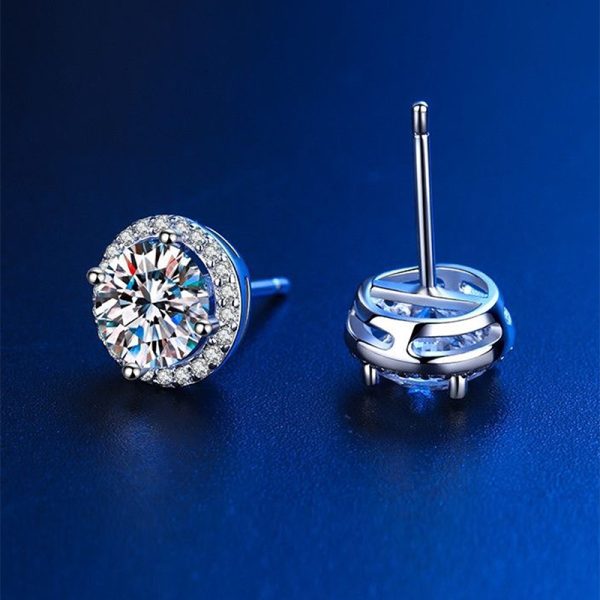 Moissanite round-set stud earrings made of S925 silver - Image 3