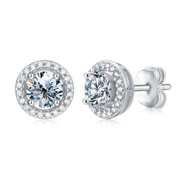 Moissanite round-set stud earrings made of S925 silver