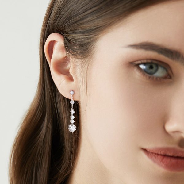 Long tassel earrings with Moissanite made of S925 silver - Image 4